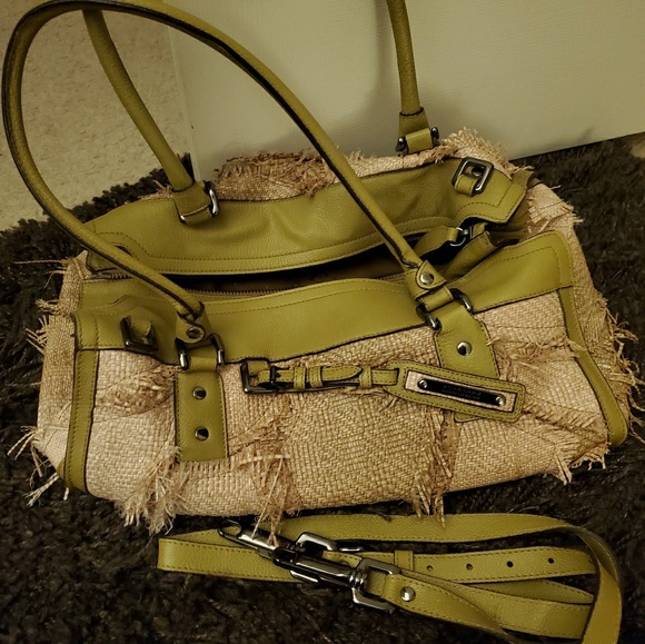 100% Authentic Burberry Satchel Rare Green Leather / Staw - Picture 1 of 8